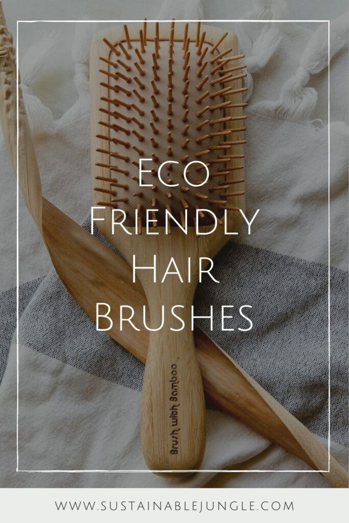 撇开地球不谈，我们的头发应该得到比塑料发刷更好的东西，因为塑料发刷会损害毛囊，而且不能很好地散发天然油脂。环保发刷拯救你!图片来源:Brush With Bamboo #生态友好发刷#可持续发刷#可持续丛林