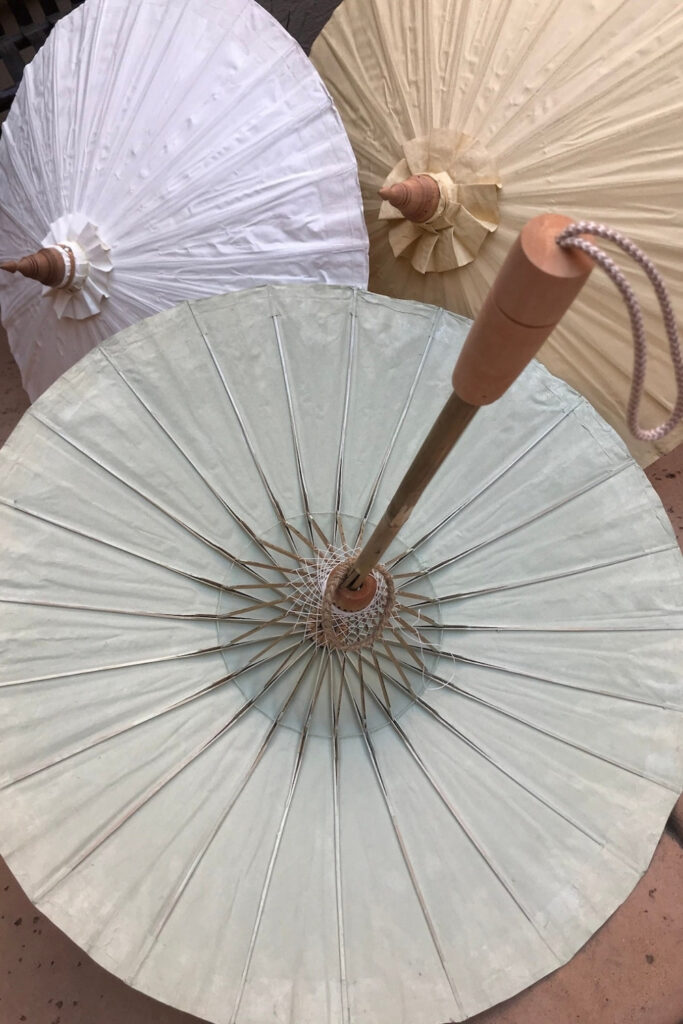 如果你想买一把环保伞，我们可以帮你。字面上。古埃及人制作了历史上第一把伞，图片来源:MiaSombrilla #生态友好伞#最佳生态友好伞#最生态友好伞#可持续伞#无塑料伞