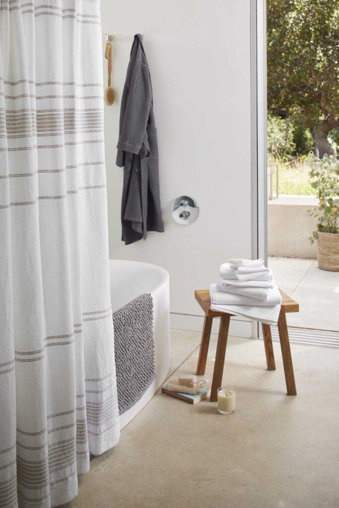 To make our hygiene habits a little healthier, we went on a hunt for the best eco friendly shower curtains. Here’s what sustainable showering looks like by the brands doing it best. Image by Made Trade #ecofriendlyshowercurtains #sustainableshowercurtains #sustainablejungle