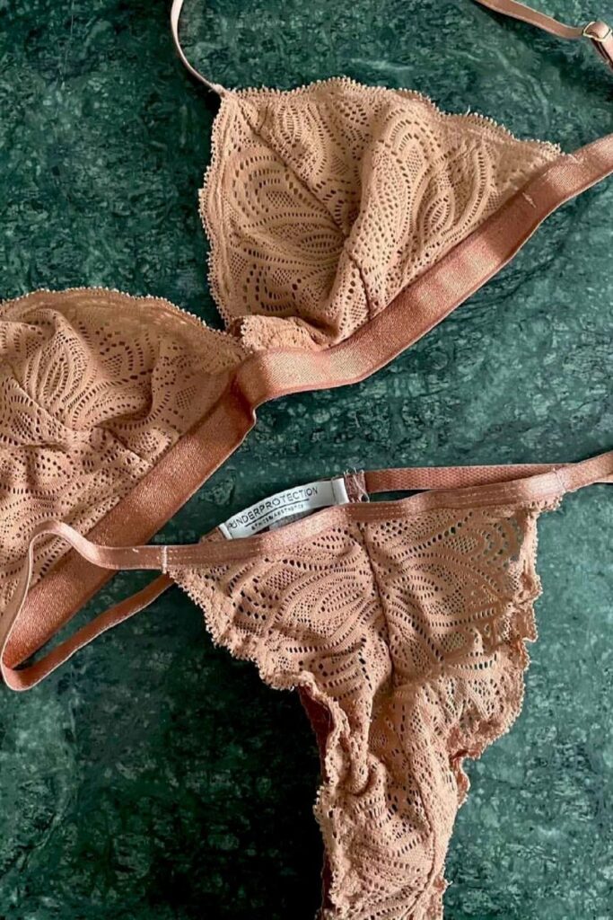 We’ve all been there. The unravelled elastane threatening to leave us underwear-less. The escaped bra underwire stabbing our side boob. The question remains: what to do with old underwear and what to do with old bras. Image by Underprotection #whattodowitholdunderwear #whattodowitholdbras #sustainablejungle