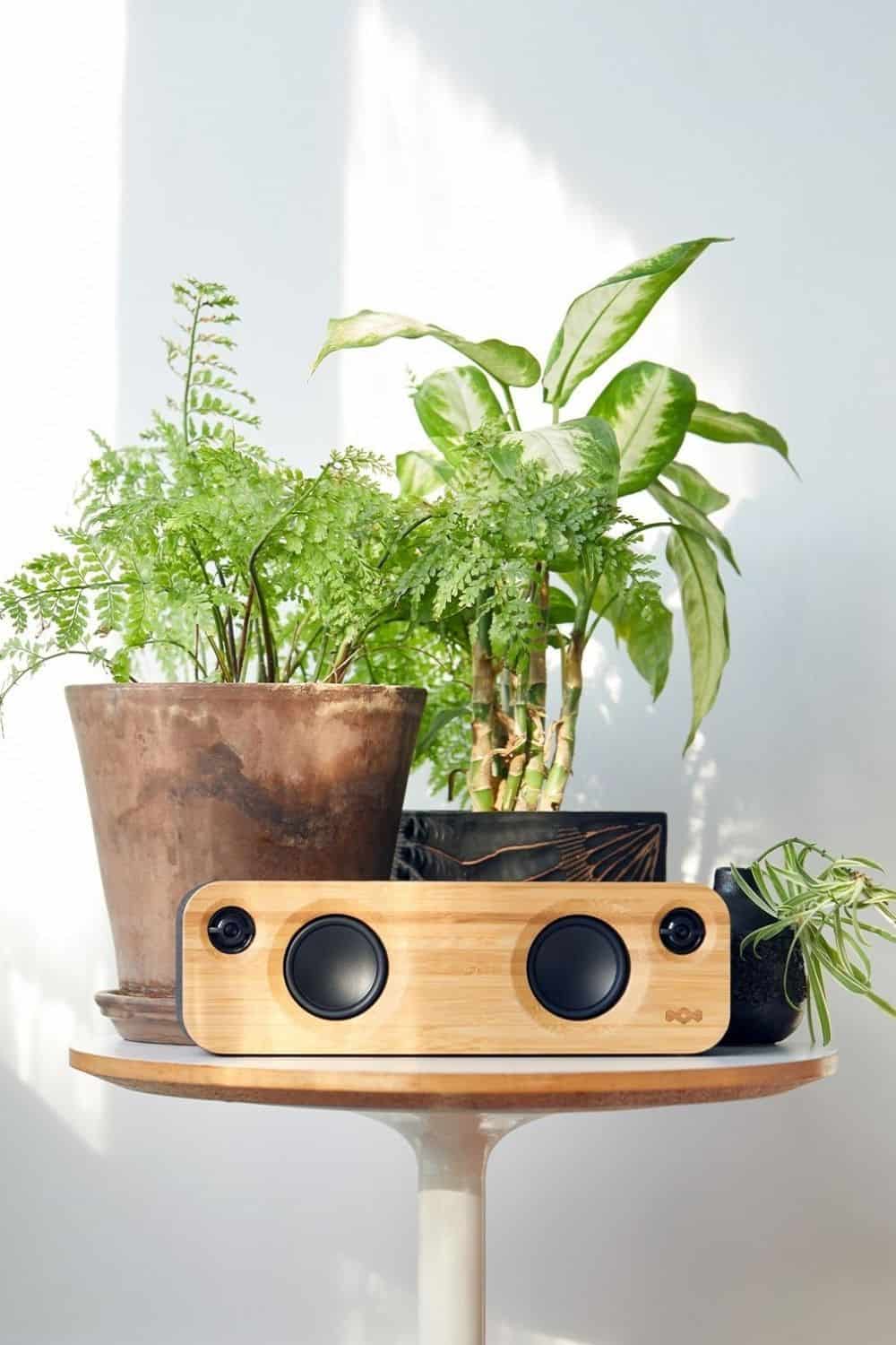 Unlike fashion, finding solutions to the environmental and ethical issues in the technology industry hasn’t been as, well, fashionable. So, what can we do as a consumer looking for ethical electronics? Image by House of Marley #ethicalelectronics #ecofriendlyelectronics #sustainablejungle