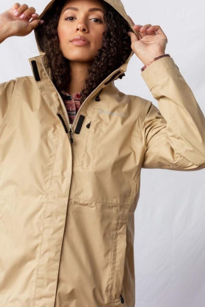 Climate change means more rainy days—making eco friendly rain jackets and coats a necessity. So we’ve weather-proofed our wardrobe considerations to find the best sustainable raincoats for you. Image by United by Blue #sustainablerainjackets #bestsustainablerainjackets #ecofriendlyrainjackets #sustainableraincoats #bestsustainableraincoats
